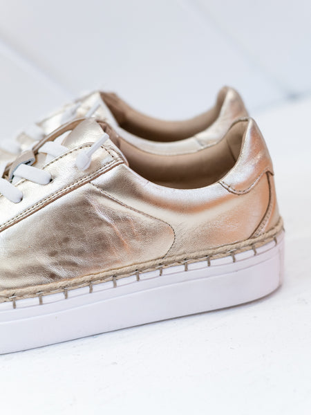 Em Belish Gold by Diba True