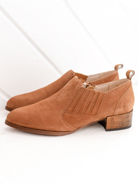 Tess Cuoio Suede by Vaneli
