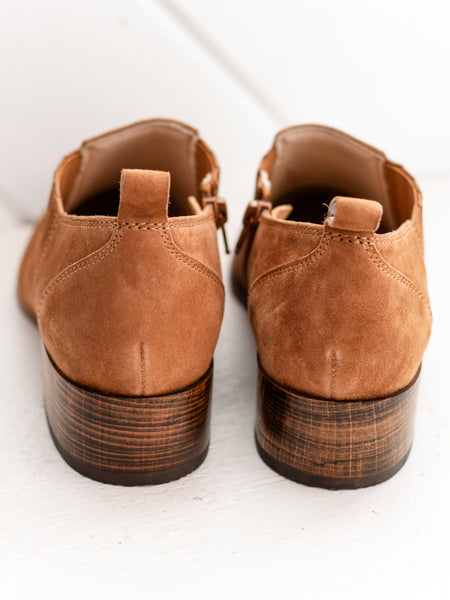 Tess Cuoio Suede by Vaneli
