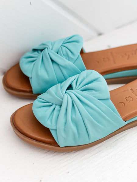Sassy Tiffany Blue by Tyche
