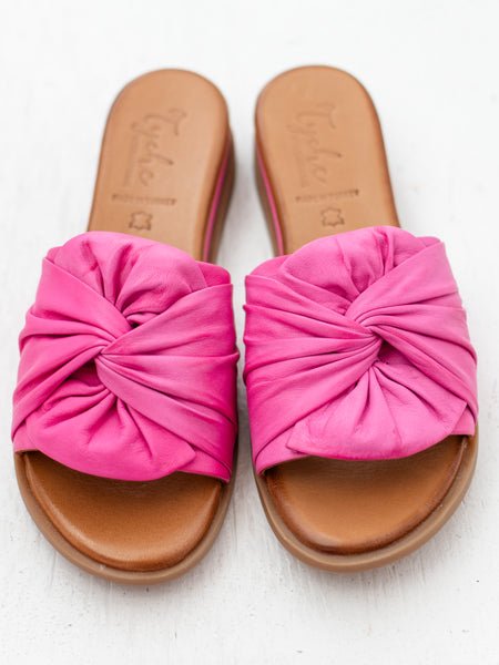 Sassy Fuchsia by Tyche