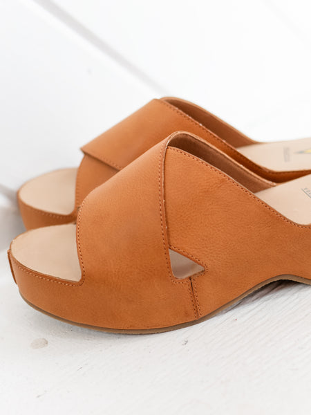 Edith Slide Sandal Tan by Volatile