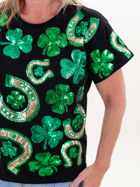 Black & Green Horse Shoe & Clover Tee by Queen of Sparkles