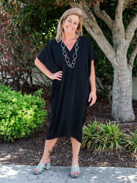 Empire Waist Caftan Pocket Dress Black by Clara Sun Woo