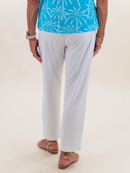 Secret Pocket Capris White by Lulu B