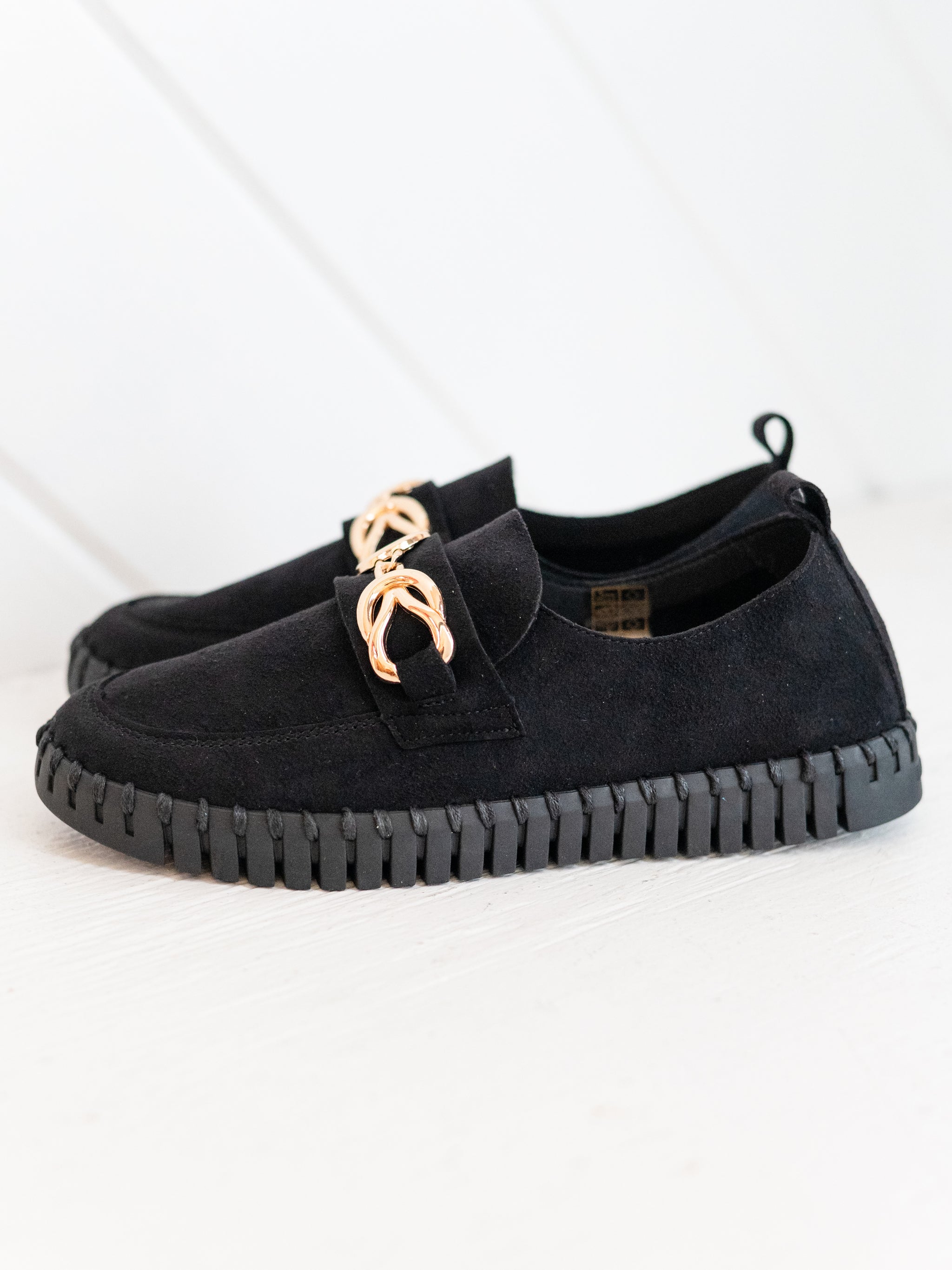 The Bit Loafer Black on Black by Ilse Jacobsen – Tassels