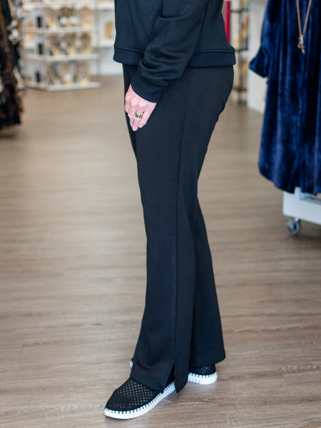 Pull On Travel Pant Black by Lulu B