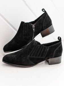 Tess Black Suede by Vaneli