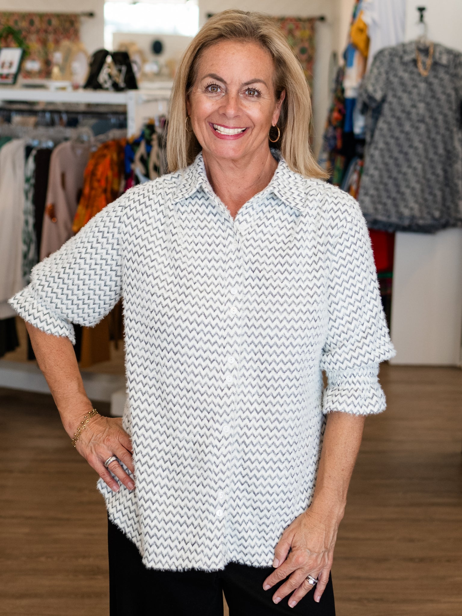 Ruffle Sleeve Buttondown Top Black/White by Boho Chic