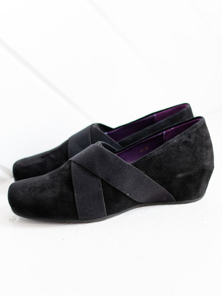 Maiya Black Suede by Vaneli