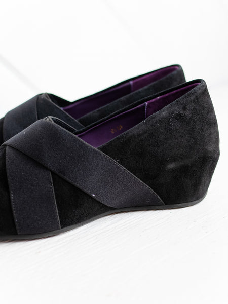 Maiya Black Suede by Vaneli