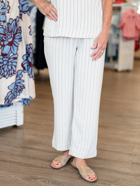 Drawstring Elastic Waist P/O Crop Pant by Multiples