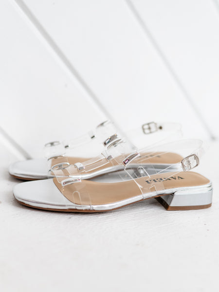 Eliana Clear Vinyl by Vaneli