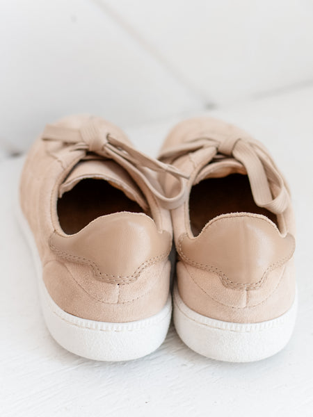 Poline Hay Suede by Vaneli