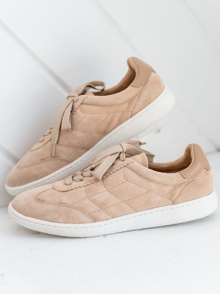 Poline Hay Suede by Vaneli