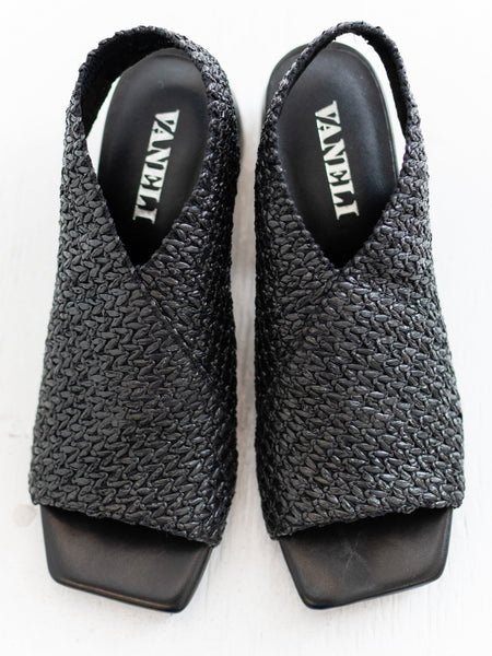 Mayla Black Nolik Straw by Vaneli