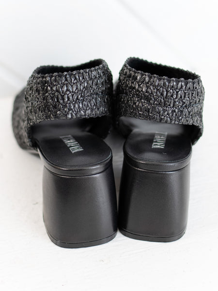 Mayla Black Nolik Straw by Vaneli