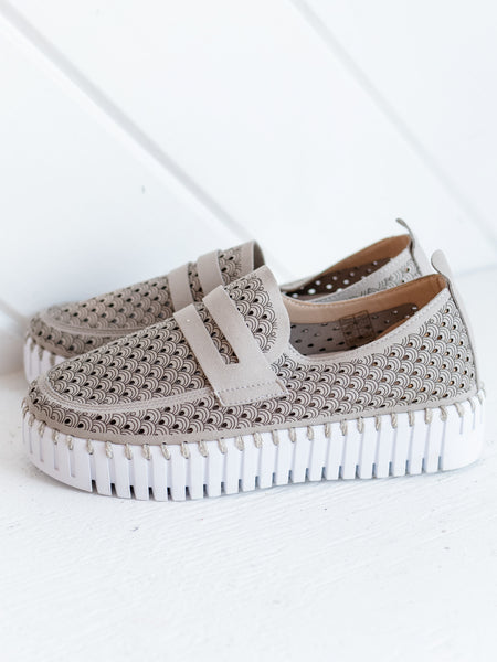 Tulip 3899 Loafer Atmosphere by Isle Jacobsen