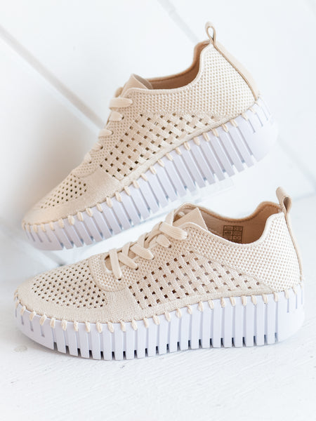Tulip 4271 Sneaker Kit White by Ilse Jacobsen