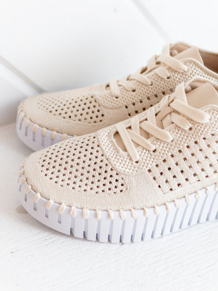 Tulip 4271 Sneaker Kit White by Ilse Jacobsen