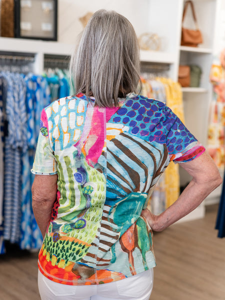 Short Sleeve Printed V-Neck Top by Claire Desjardins