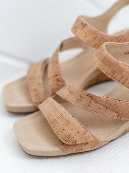 Creola Natural Cork by Vaneli
