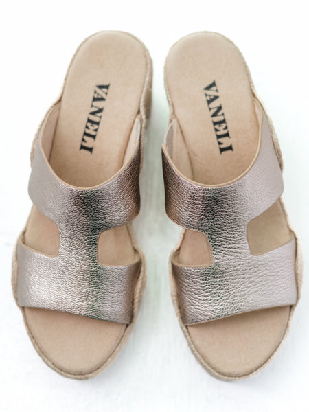 Cyril Shell Grained by Vaneli