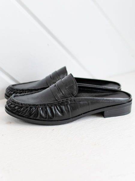 Koleta Mule Black Ezel by Vaneli
