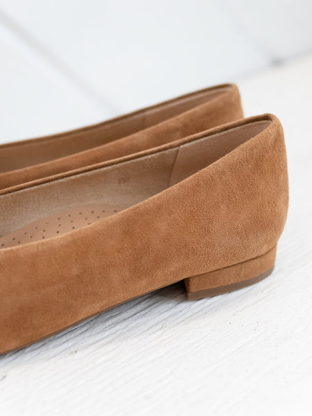 Gracie Russet Suede by Vaneli