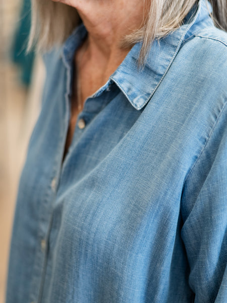 Chambray Button-Front Everyday Shirt Denim by Toofan