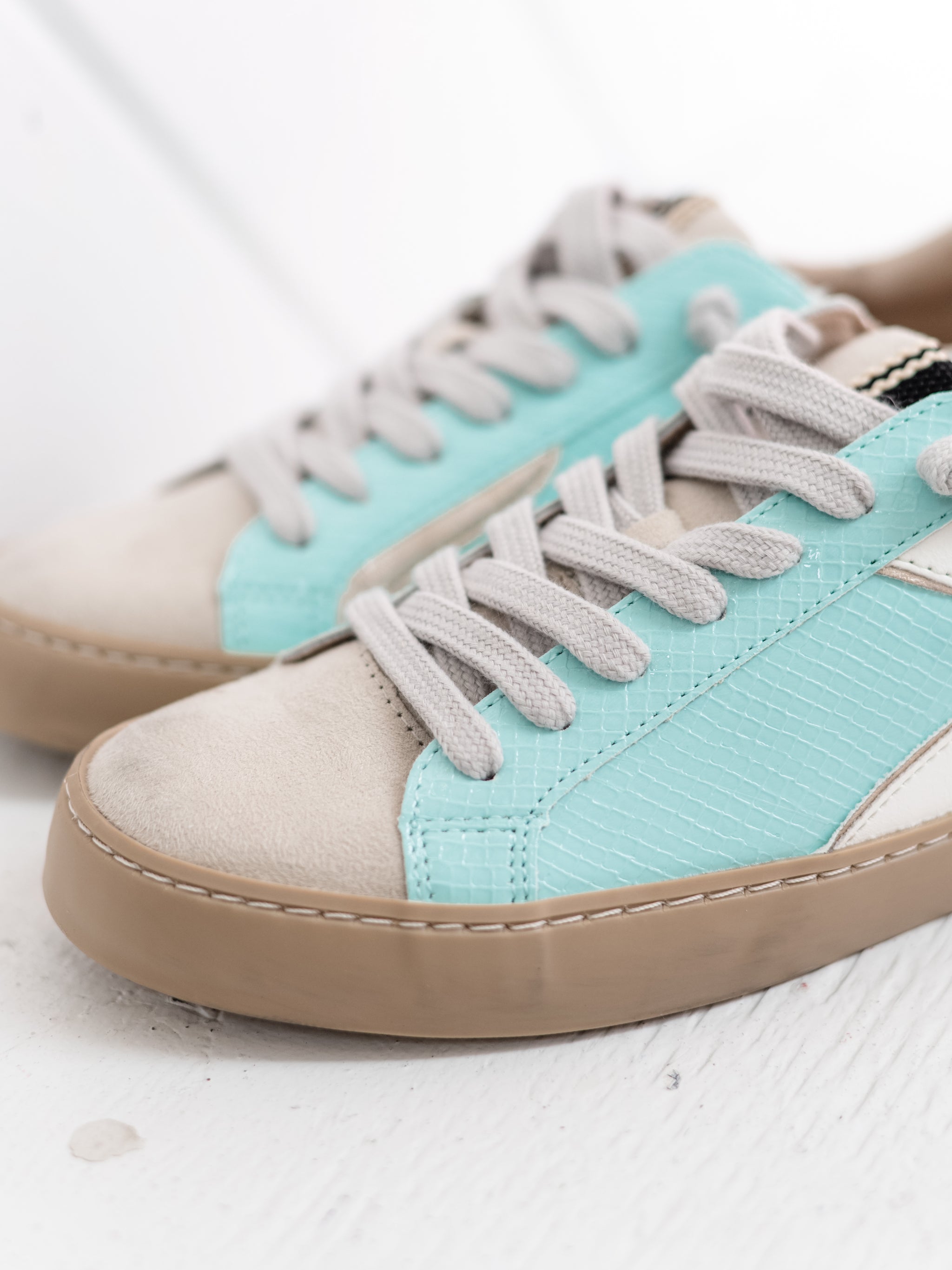 Robbie Mint Snake by Shu Shop – Tassels
