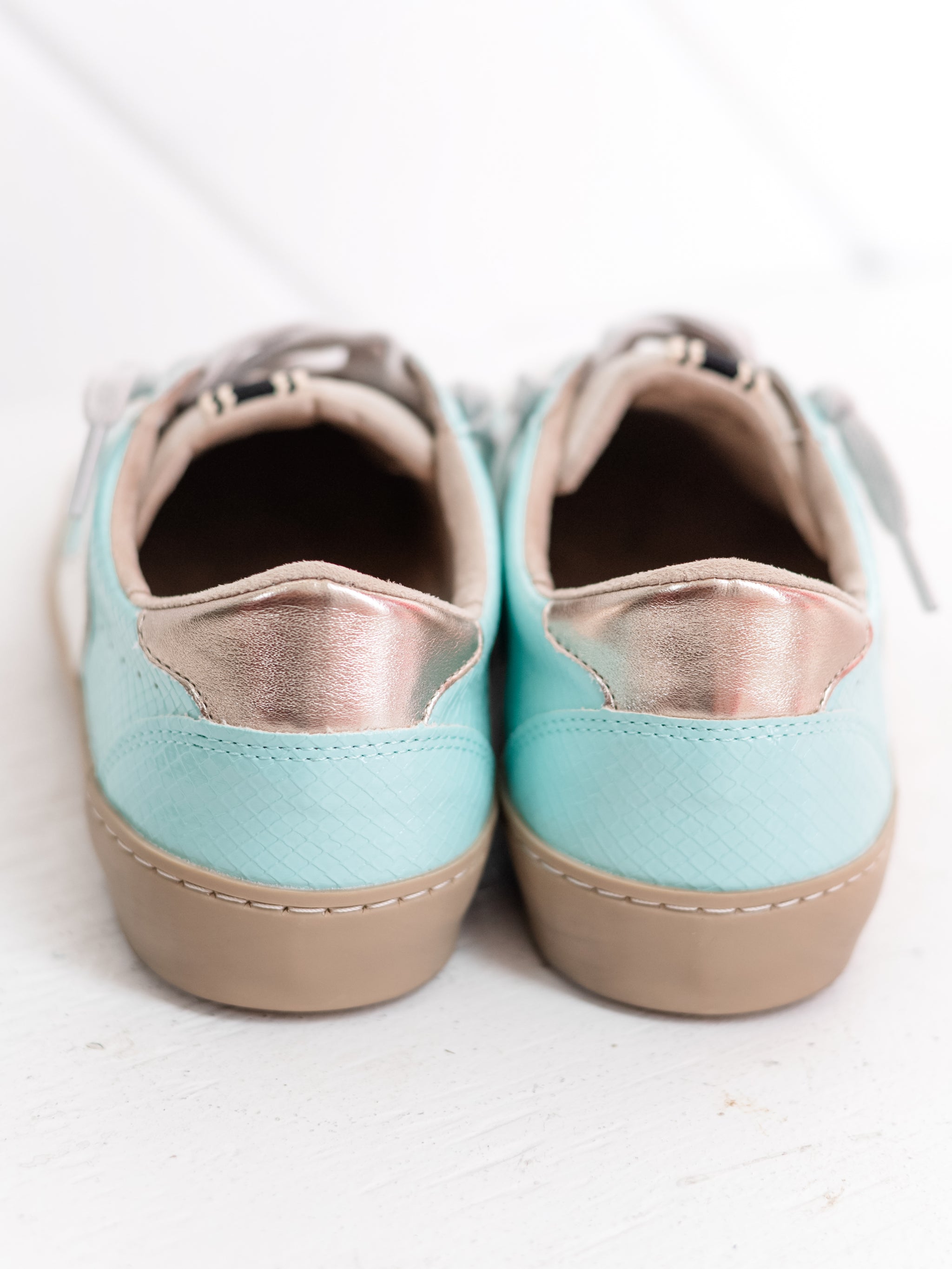 テレビ SHU!!SALE Robbie Mint Snake by Shu Shop – Tassels