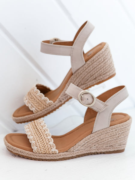 Inez Wedge Beige by Softt