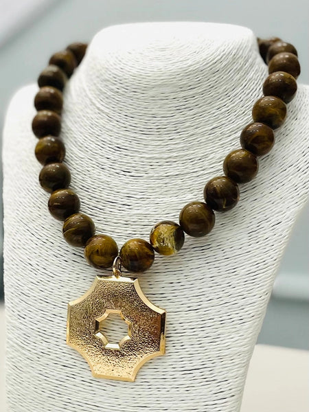 Chic Quatrefoil Pendant Necklace Tiger's Eye by Two Forty Two