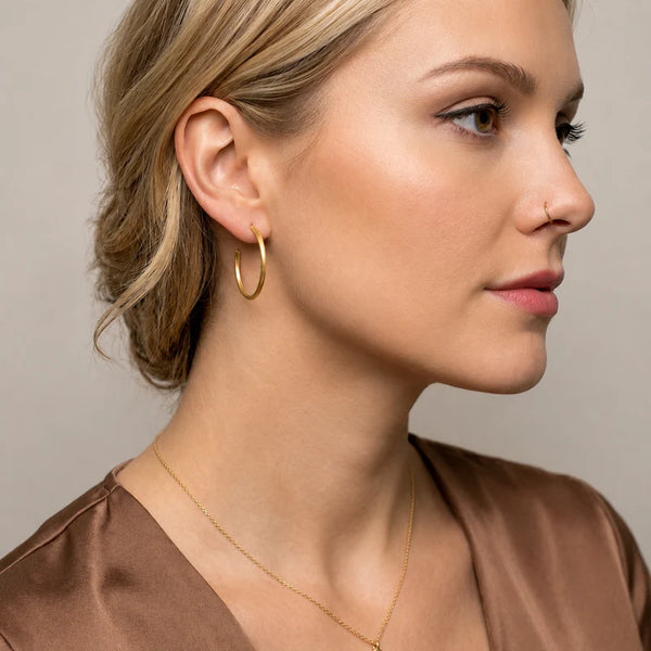 Abby Earrings by Betty Carre