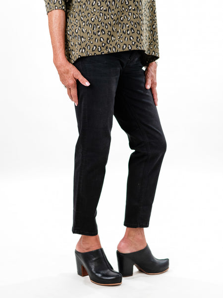 Rachael Fab Ab Mom Jean by Kut from the Kloth