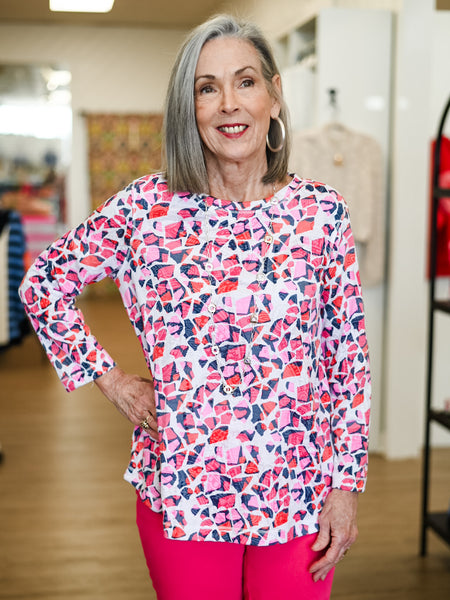 3/4 Sleeve Scoop Neck Curved Hem Top by Multiples