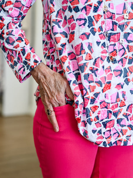 3/4 Sleeve Scoop Neck Curved Hem Top by Multiples