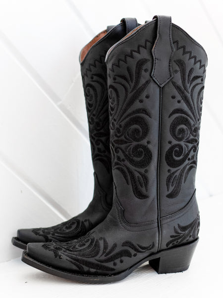 L5433 Filigree Snip Toe Western Boot Black by Circle G