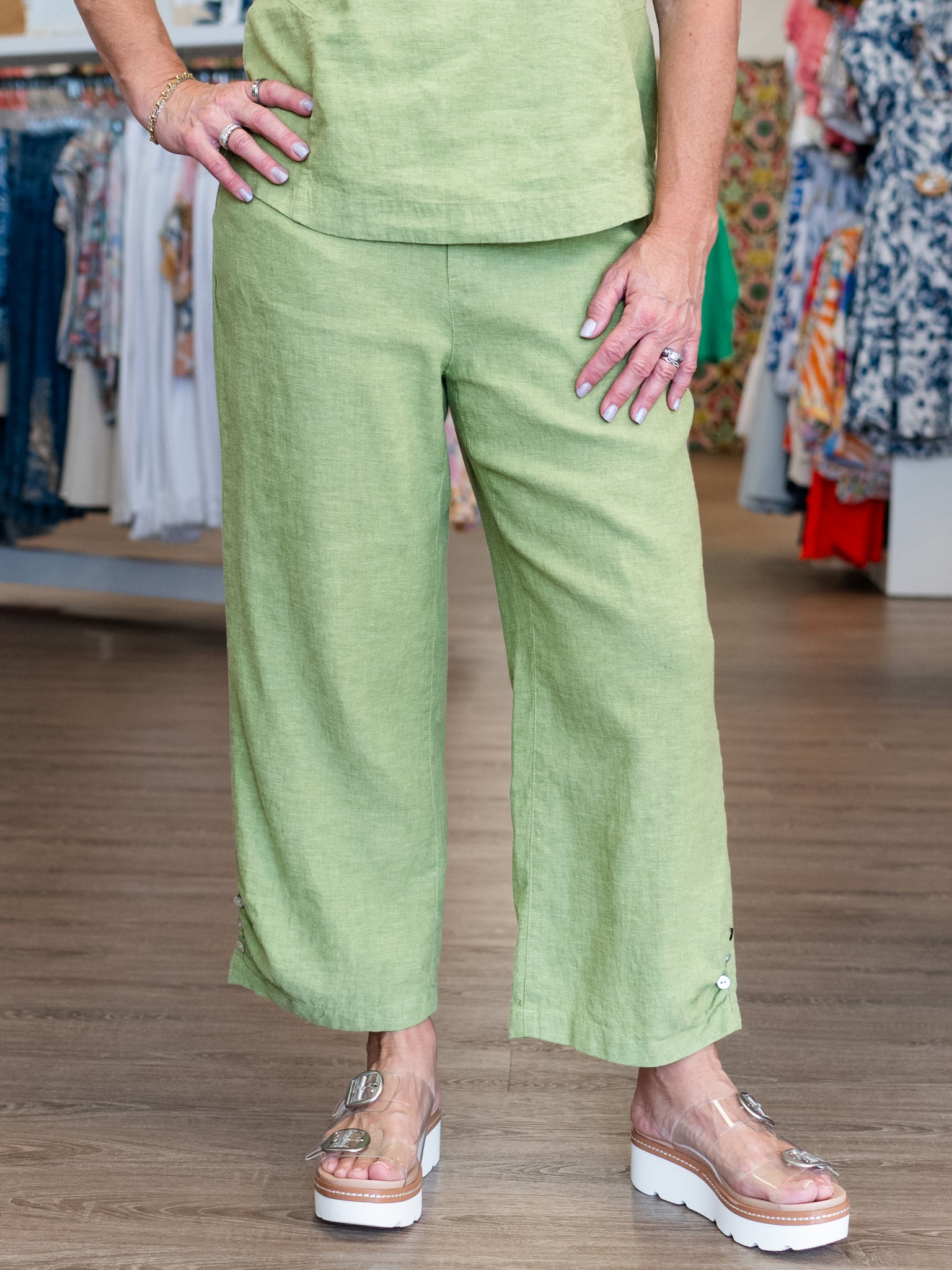 Linen Solid Pleat Button Capri Leaf by Habitat