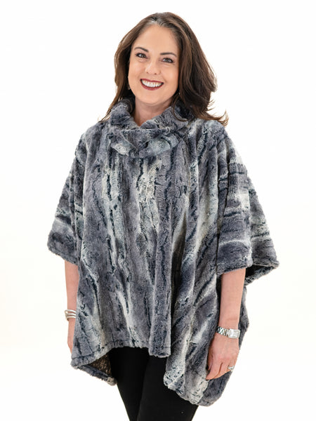 Aspen Poncho by Vine Street