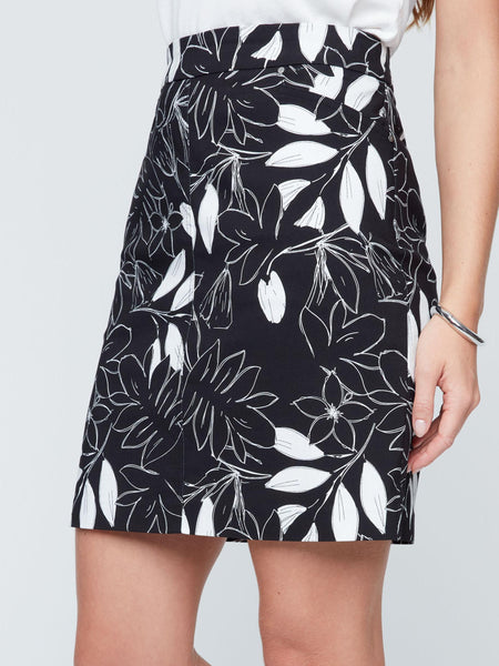 Black & White Floral Pull-On Skirt by Renuar