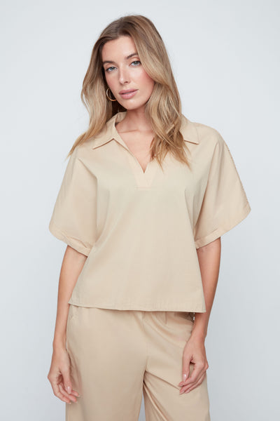Cutout Detail Top Desert by Renuar