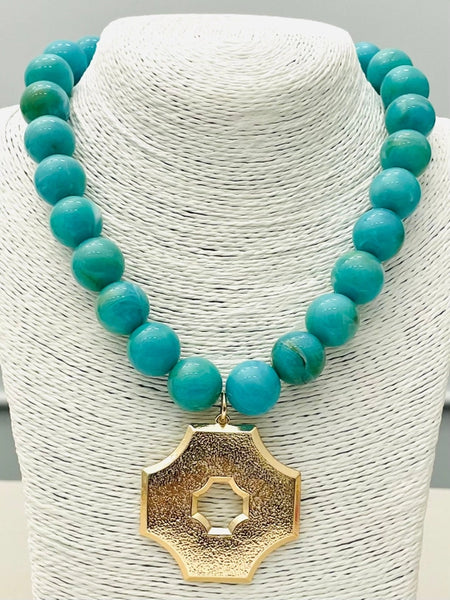 Chic Quatrefoil Pendant Necklace Marbled Turquoise by Two Forty Two