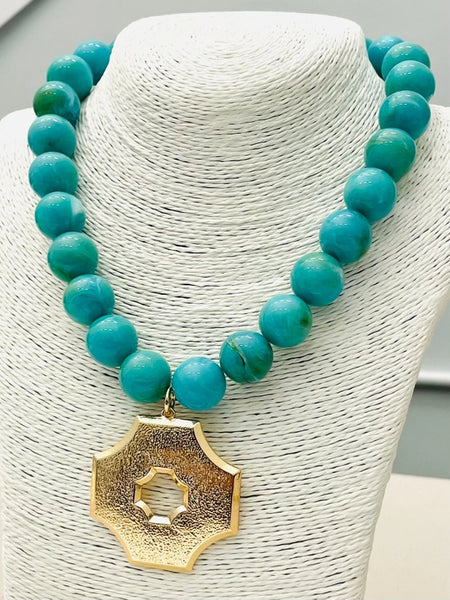 Chic Quatrefoil Pendant Necklace Marbled Turquoise by Two Forty Two