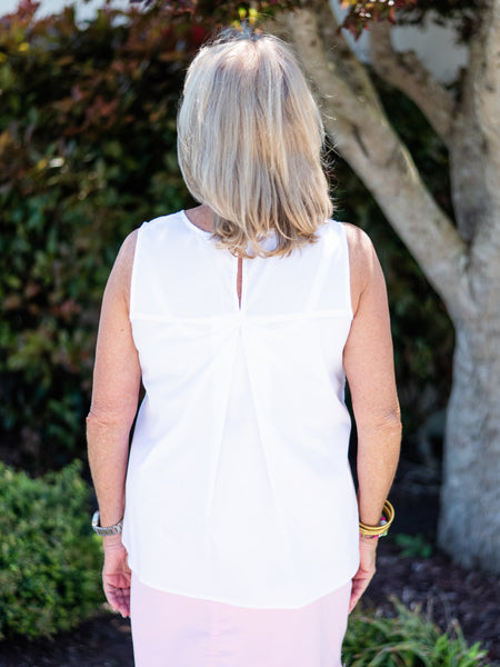 Sleeveless Blouse by Renuar